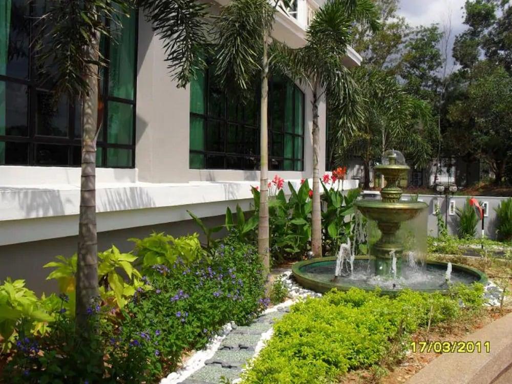 Sutera Hotel Seremban Exteriör bild
