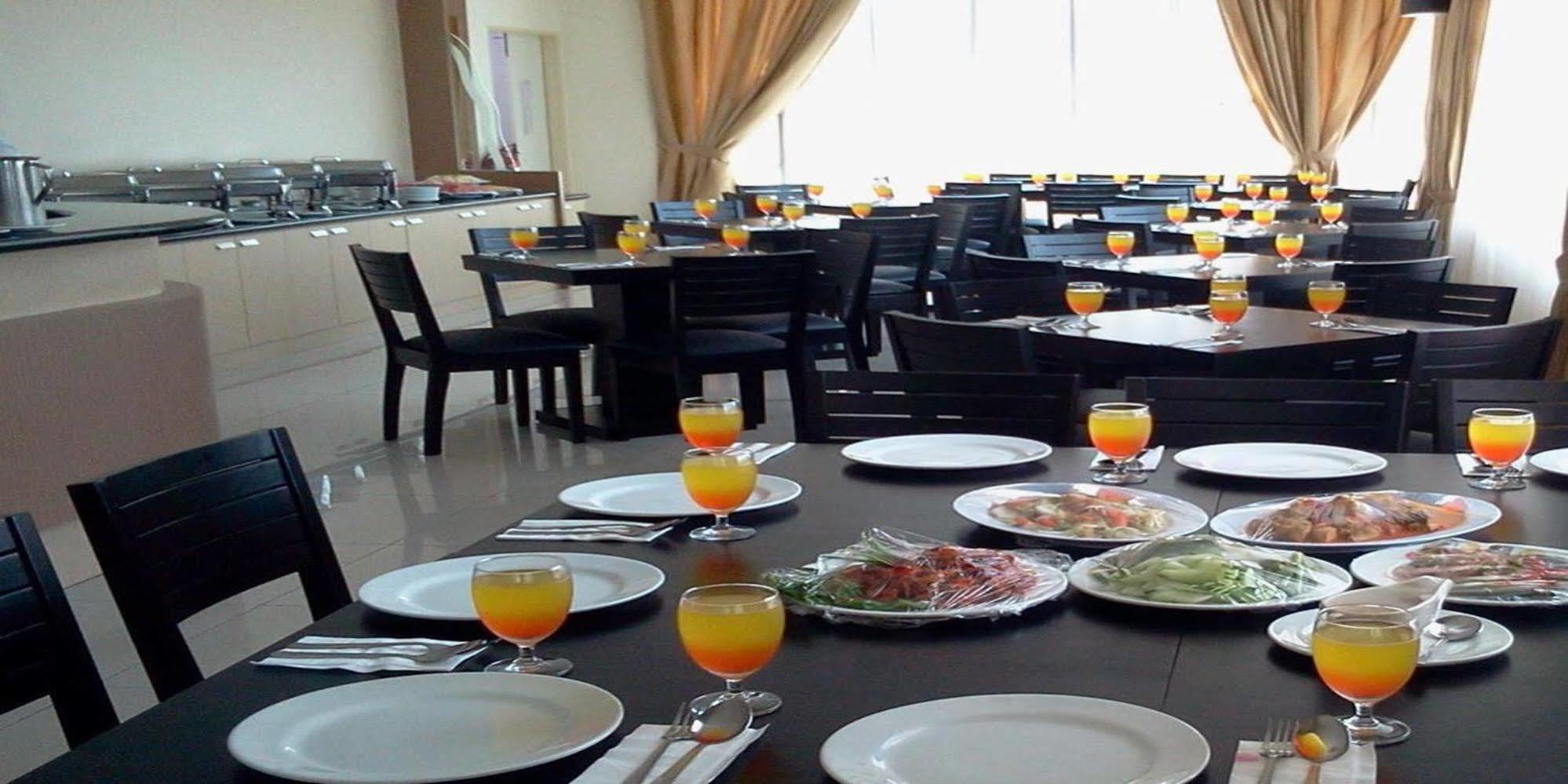 Sutera Hotel Seremban Exteriör bild